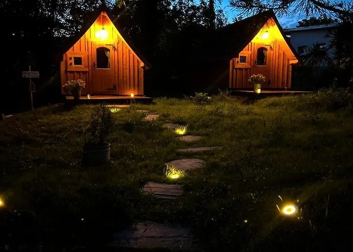 Cozy Wooden Perfect For Small Families In Germany 度假居